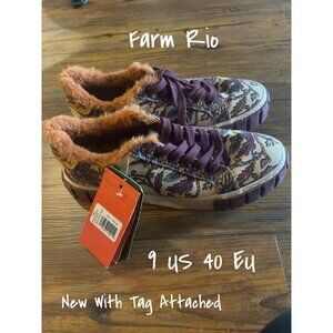 Farm Rio Faux Fur Platform Sneakers Tapestry Beige Size 9 US 40 EUR New With Tag
